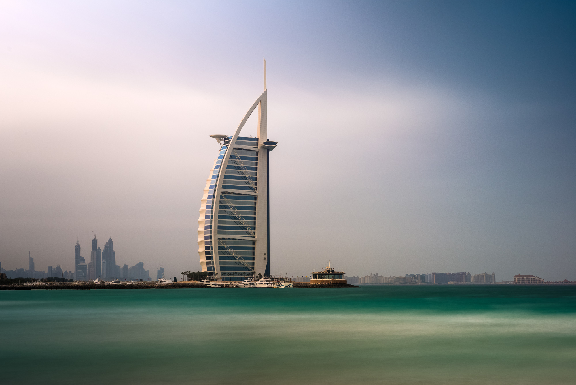 mclark_dubai_0412_0848